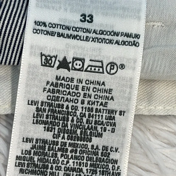 Dockers Gray Striped  Flat Front Shorts Casual Chino Style MENS SIZE 33 - Picture 5 of 7